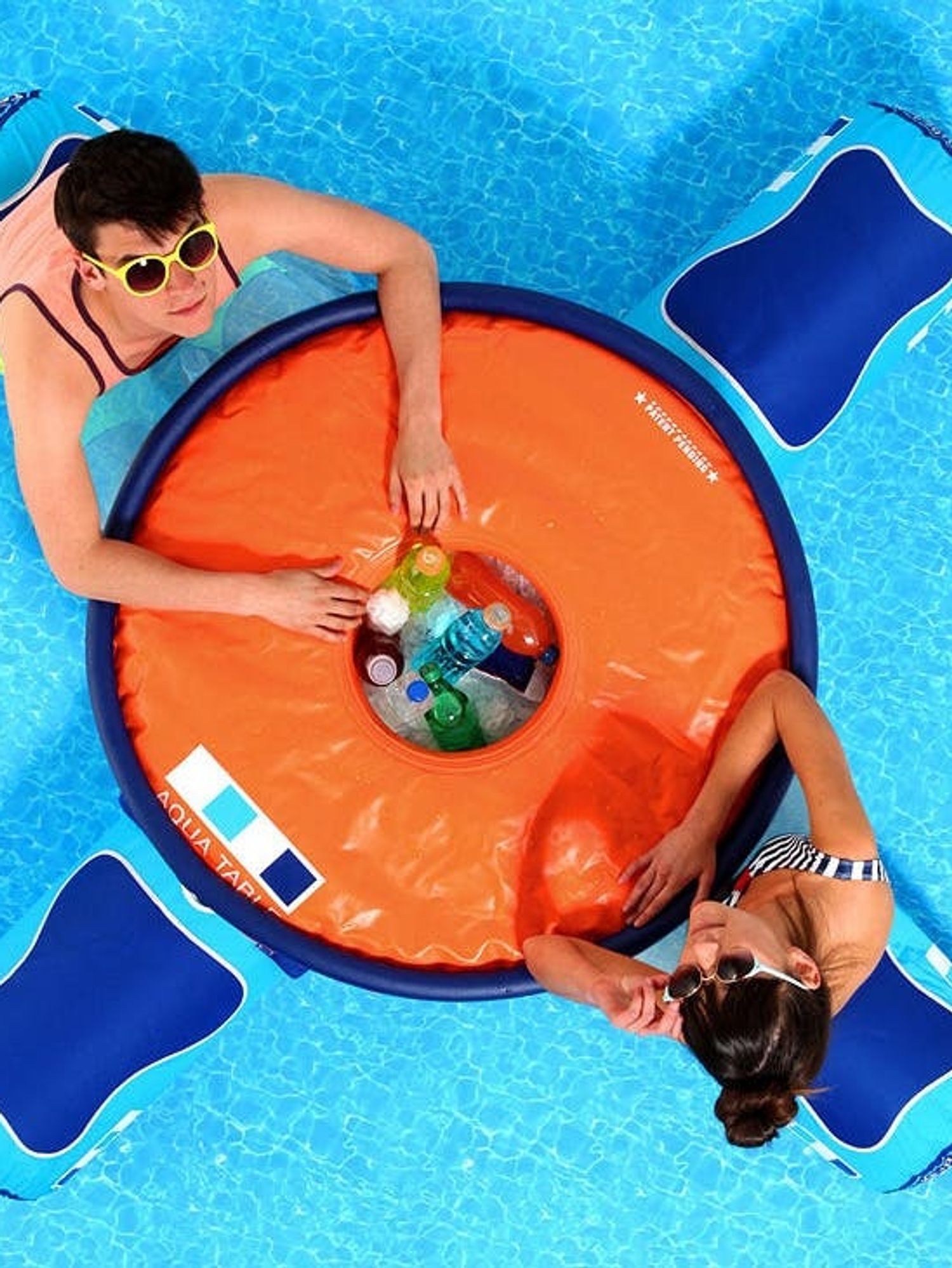 22 Ridiculously Awesome Pool Floats Brit + Co