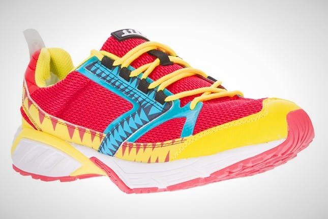 womens nike bright colored running shoes