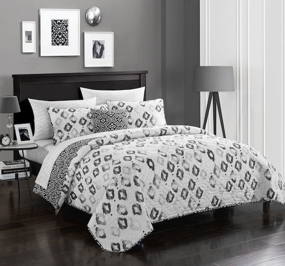 10 Fabulous Bedspreads at Walmart Under 75 That Will Give Your Bedroom