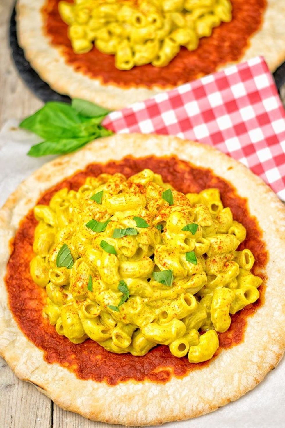 15 Cheesy Vegan Dinner Recipes That’ll Satisfy Your Cheesiest Cravings