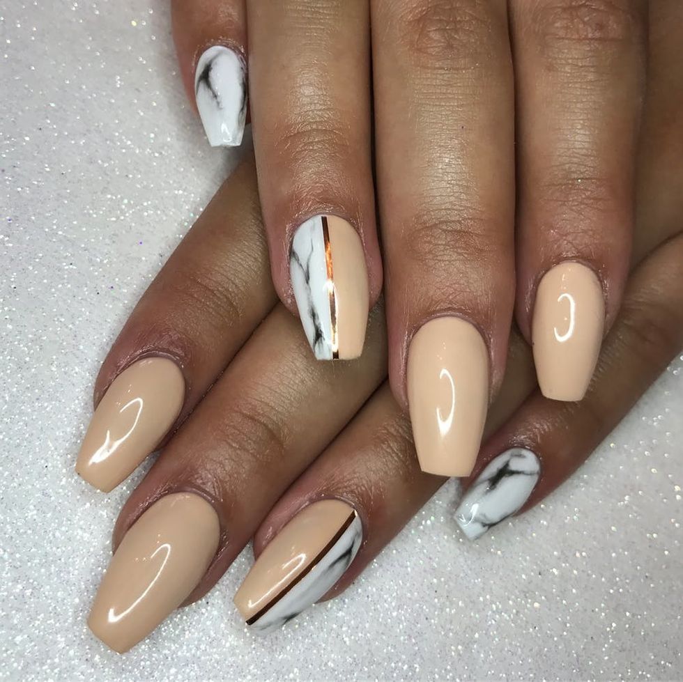 12 Marble Nail Designs Perfect for Fall - Brit + Co