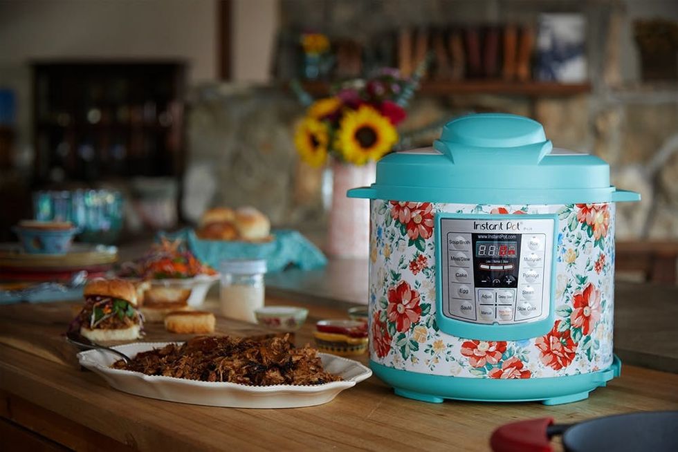 The Pioneer Woman Launches 2 Affordable Instant Pots for Color Fanatics