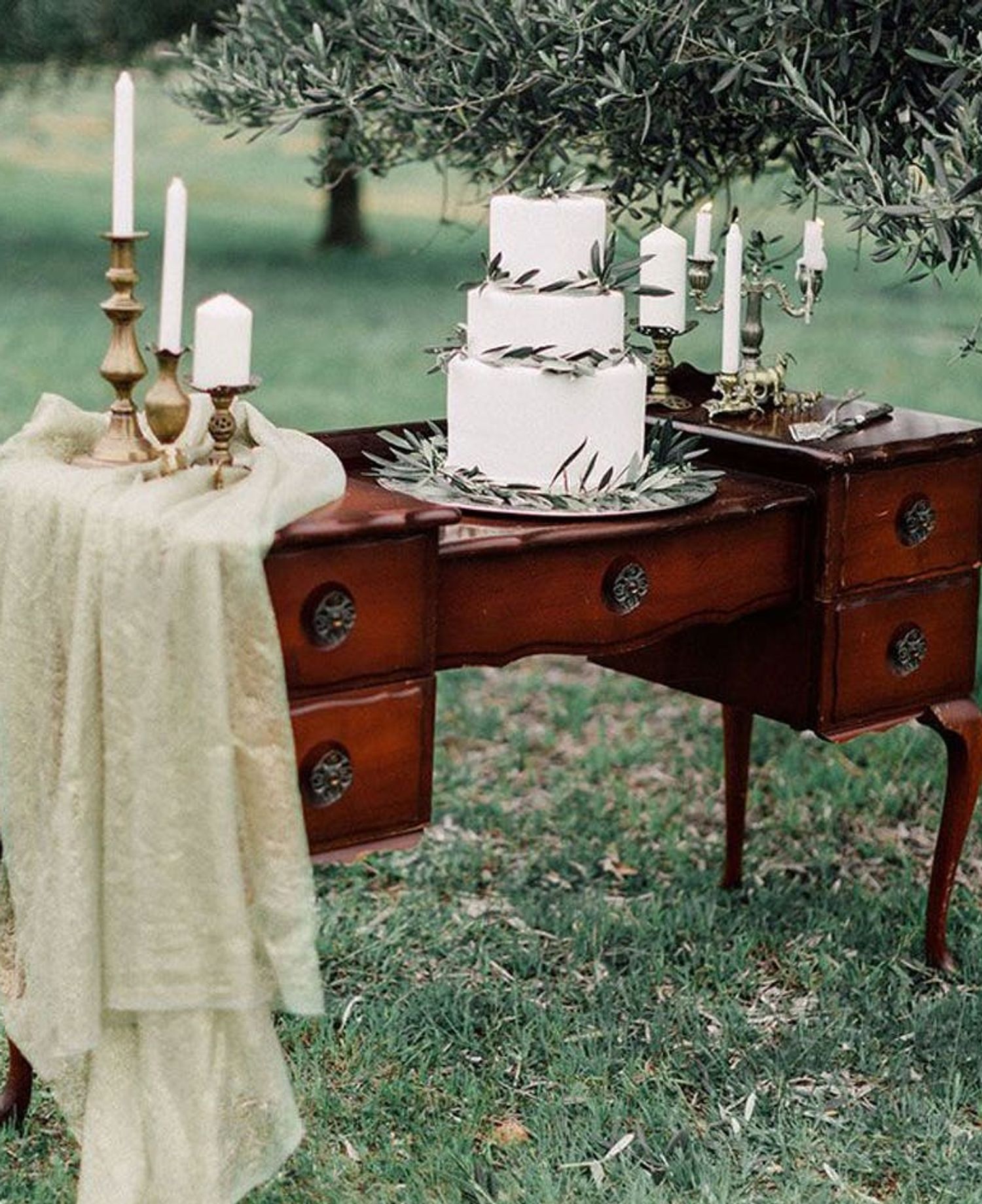 13 Unique Ways to Use Furniture for Your Wedding Decor Brit + Co