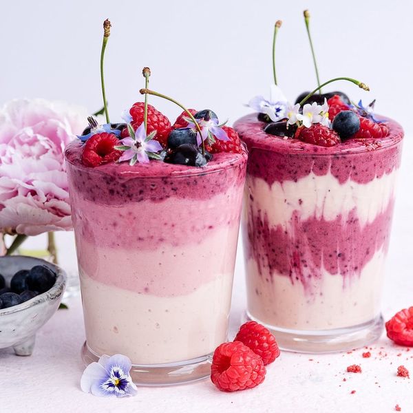 This Layered Berry Ombre Smoothie Is Almost Too Pretty to Drink