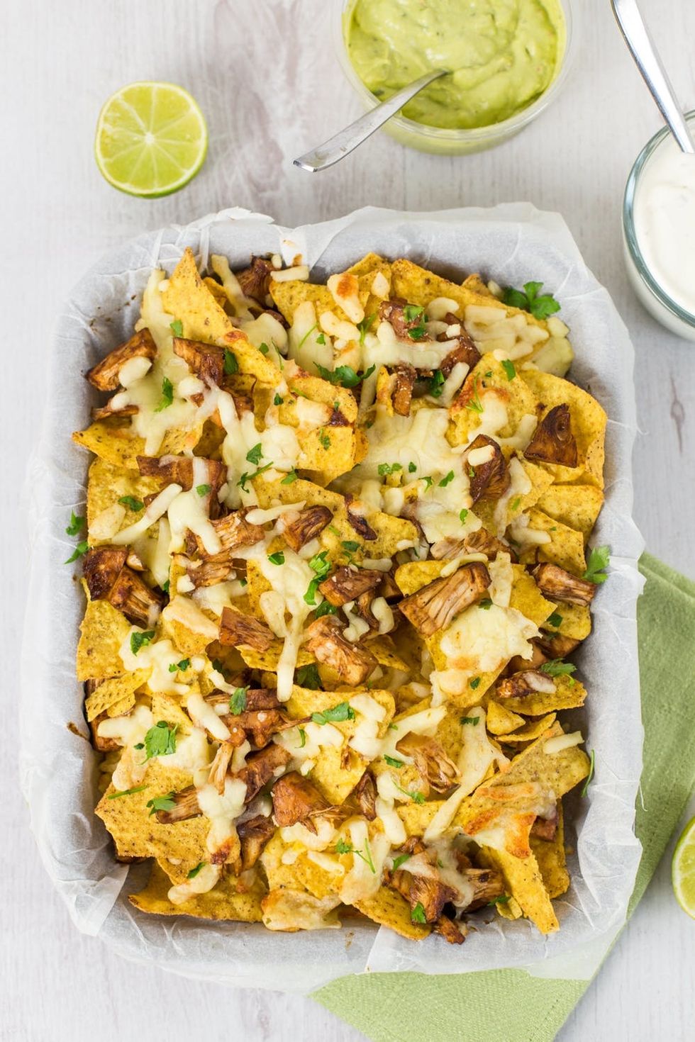 These Pulled Jackfruit Nachos Will Be the Star of Your Super Bowl Party