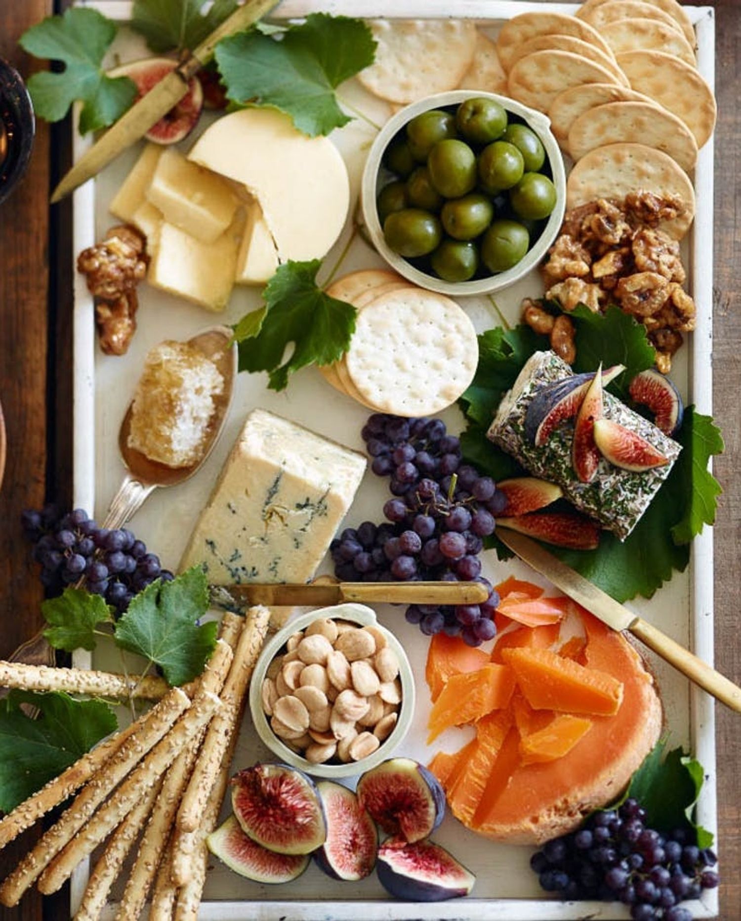 19 Easy Fall Appetizers for Your Friendsgiving Celebration Brit + Co