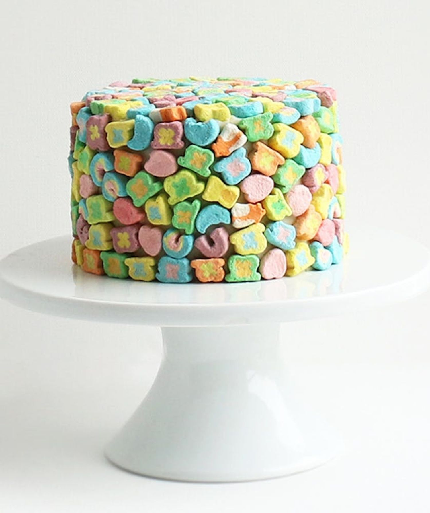 12 ThrowbackInspired Cake Recipes Every ’90s Kid Will Love Brit + Co
