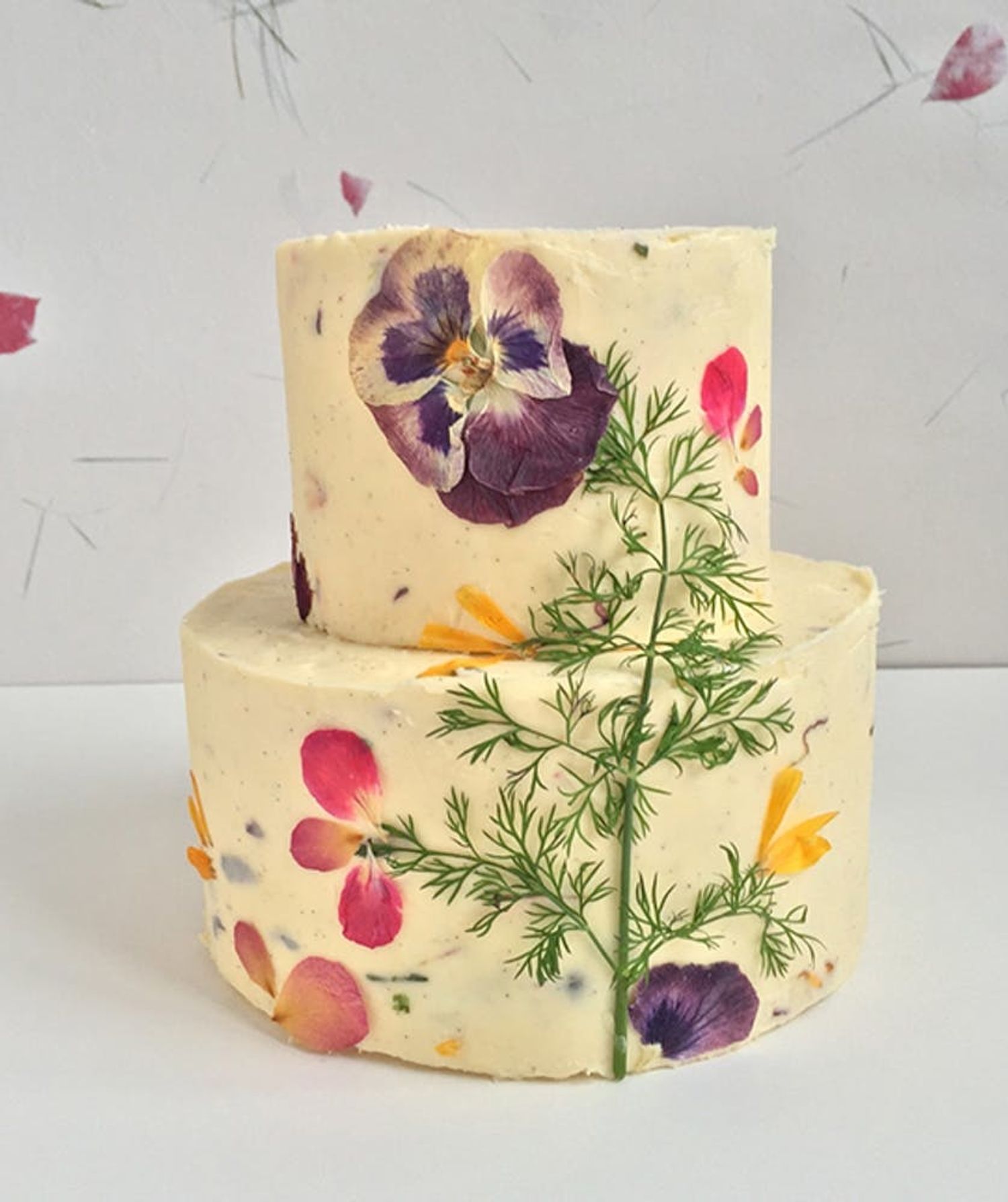 These Edible Flower Wedding Cakes Are NextLevel