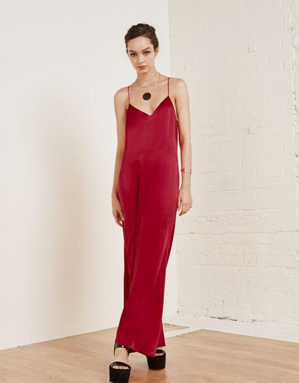 20 Red Dresses for Valentine’s Day That Will Straight Up Slay Brit + Co