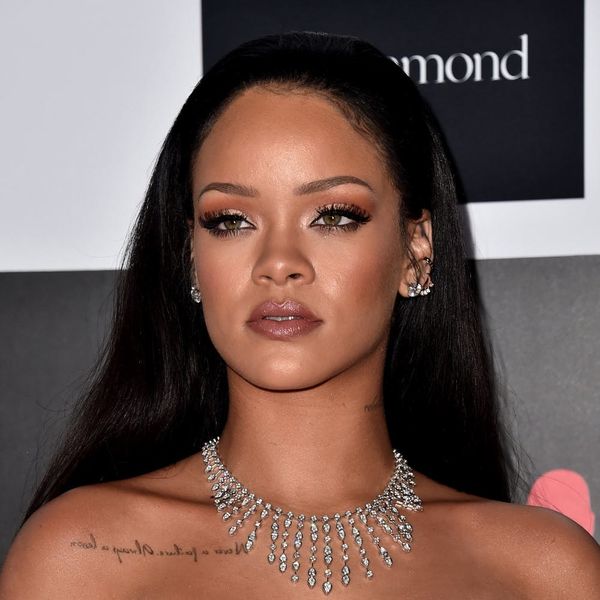 Rihanna’s New Haircut Is Blunt Bob Perfection - Brit + Co