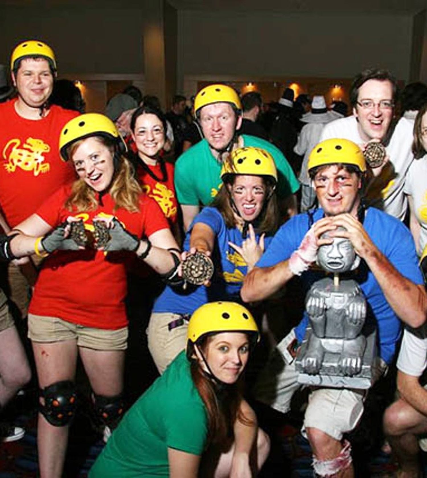 26 ’90s Group Halloween Costumes You and Your Squad Should Dress Up As