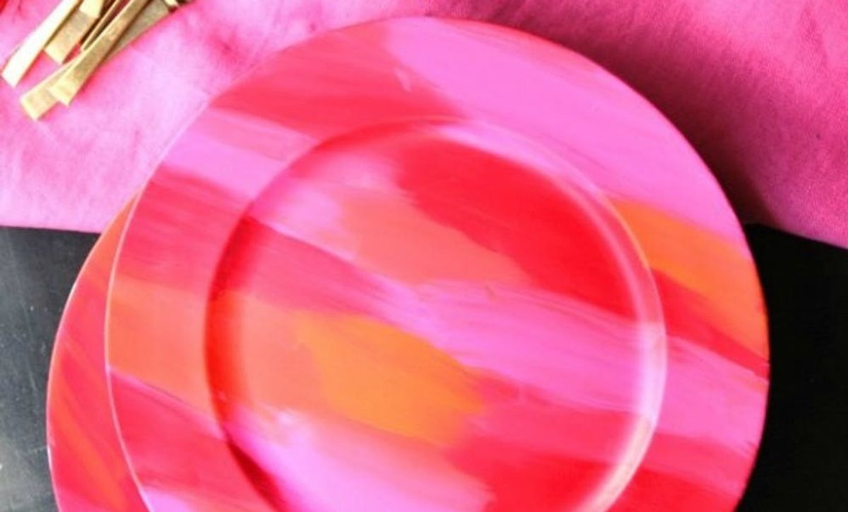 Supercharge Your Party With 13 DIY Charger Plates Brit + Co