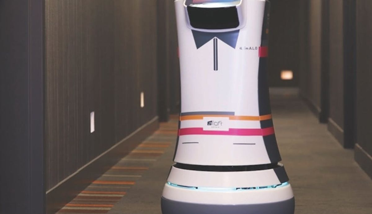 Meet Botlr, the World’s First Robot Butler Brit + Co