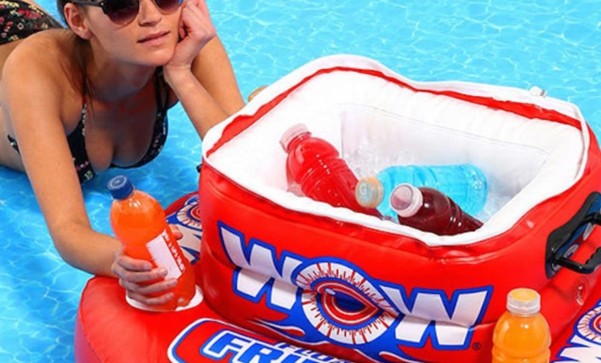 20 Essentials For A Sizzlin Last Minute Pool Party Brit Co