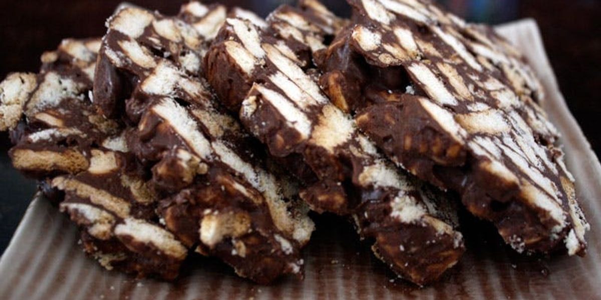 The NoBake Lazy Cake Recipe (Only 4 Ingredients!) Brit + Co