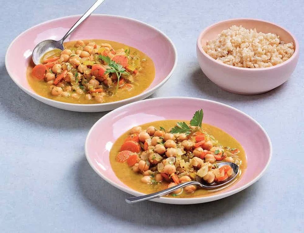 Chickpea stew with pistachio pesto