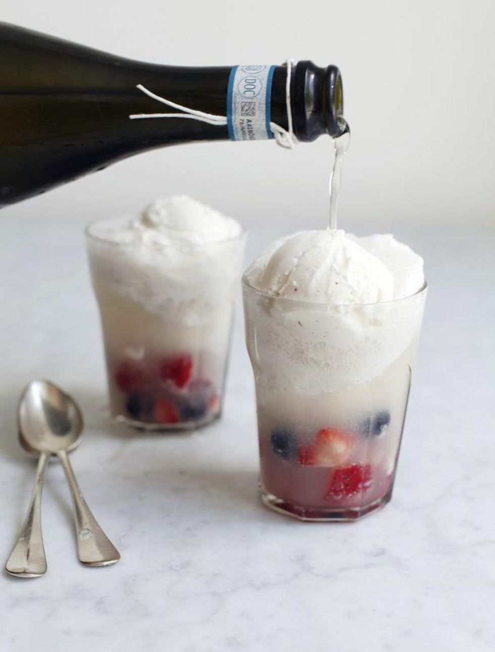 10 Wine Float Recipes For Summer Brit + Co