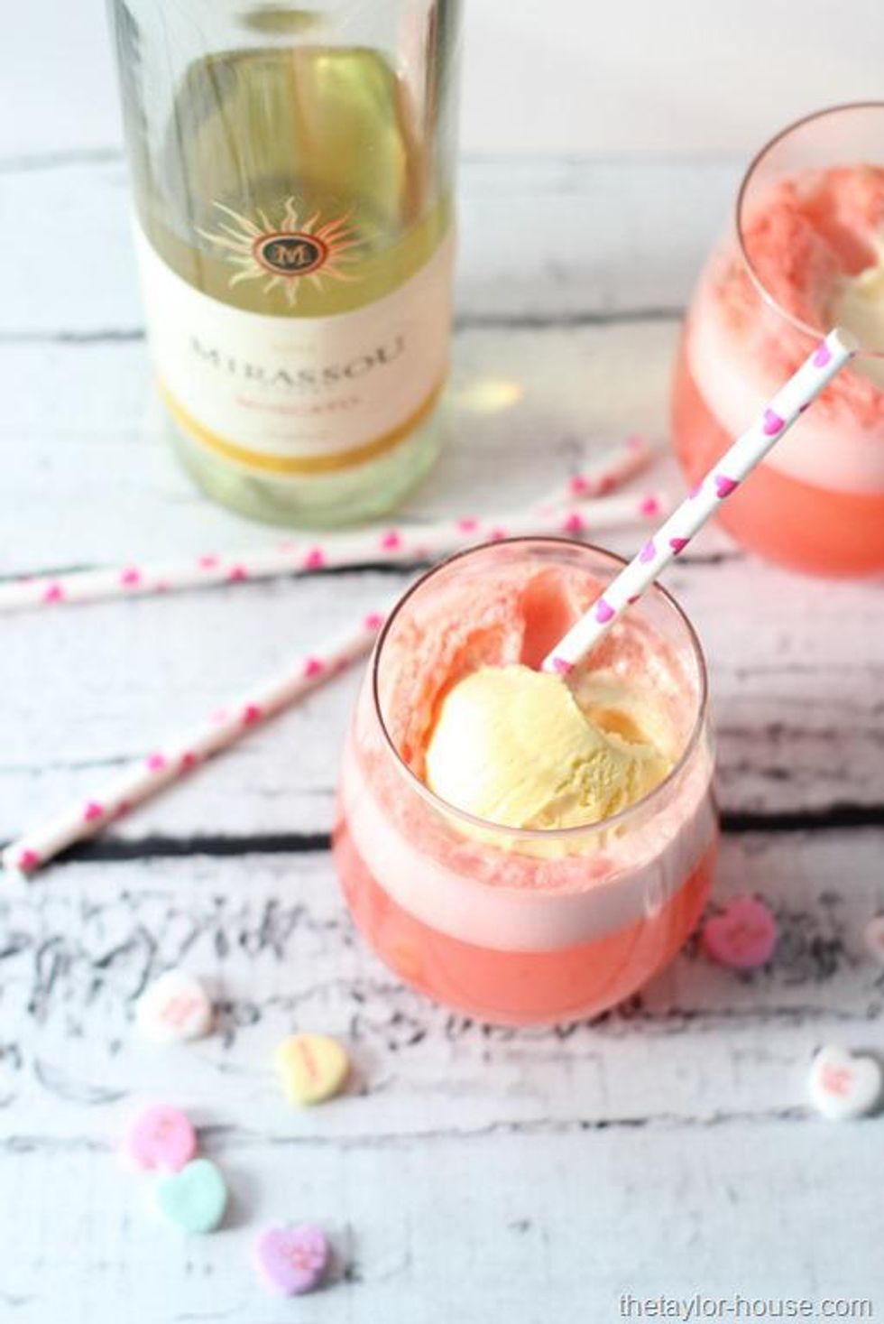 10 Wine Float Recipes For Summer Brit + Co