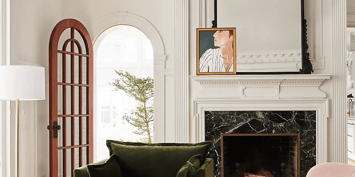 Assertion Wall Mirrors For Your Household – Uneven, Squiggly