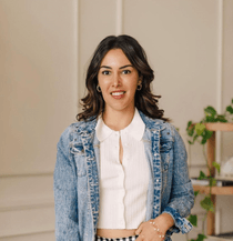 Sara Akhavan Kazemi