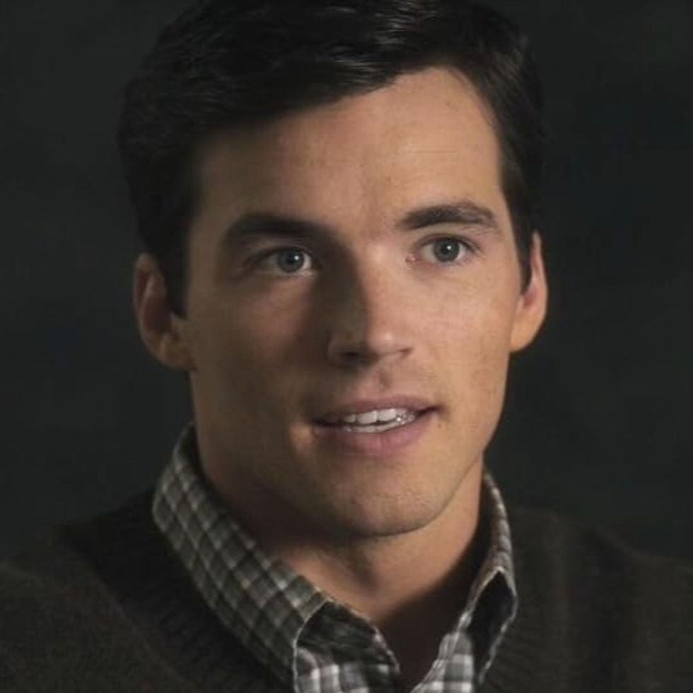 Ezra Fitz in Pretty Little Liars