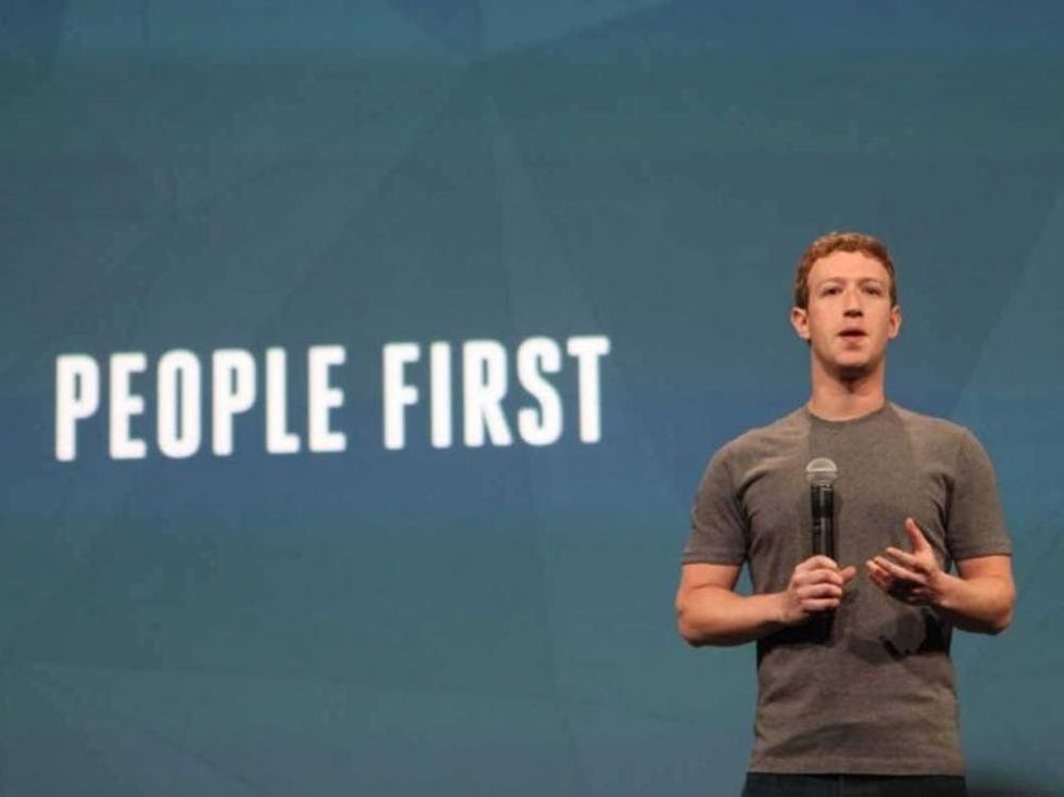 facebook-f8-mark-zuckerberg-23