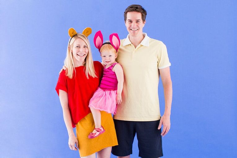4 Extremely Cute Diy Family Costumes
