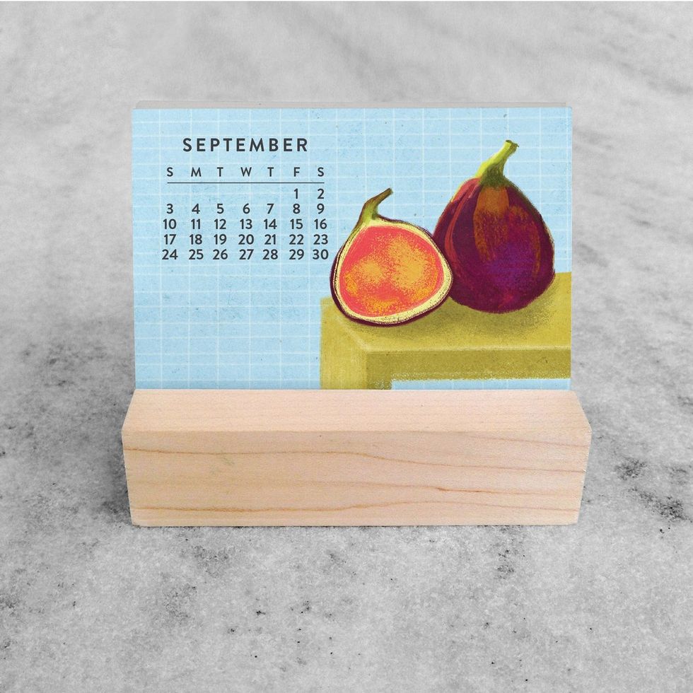 Favorite Story Les Fruits 2023 Mini Desk Calendar