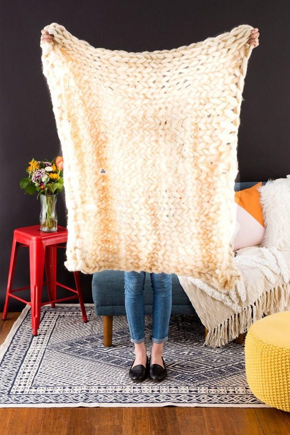 Master Cozy Hygge Blankets—No Knit Skills Needed! Brit + Co