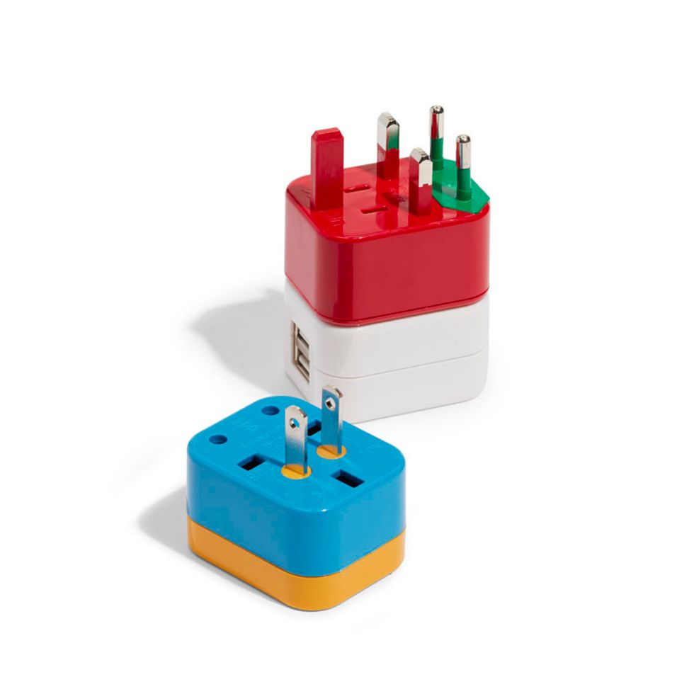 Flight 001 5-in-1 Universal Travel Adapter