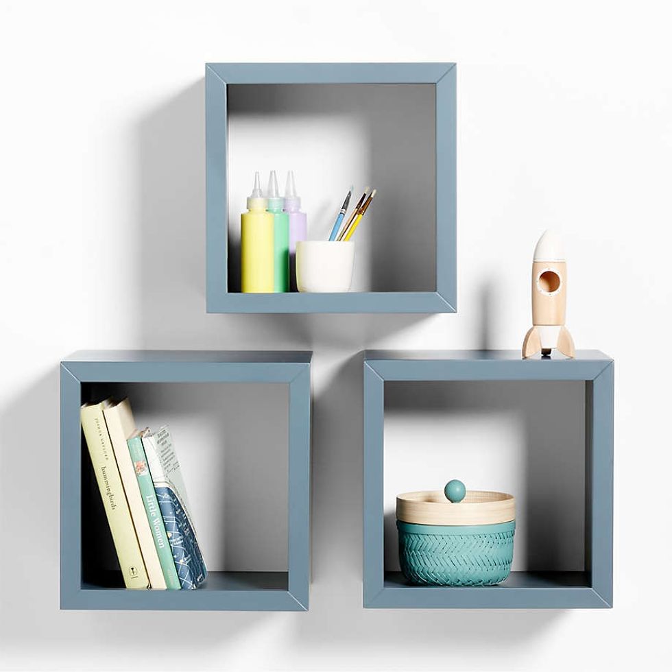 floating cube shelves