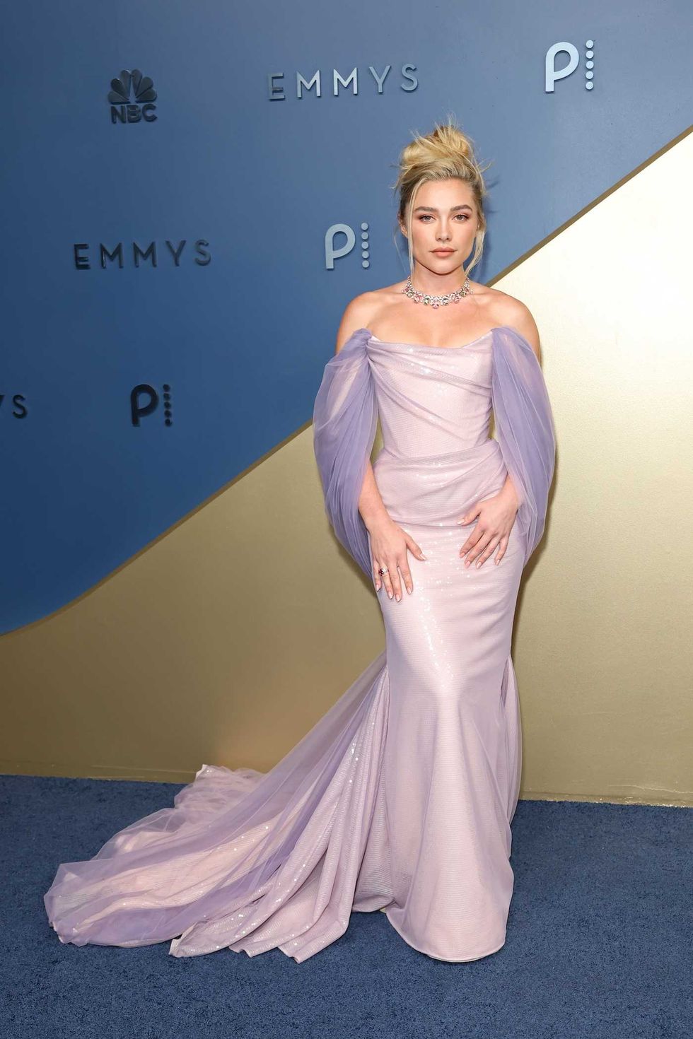 florence pugh on the emmys red carpet