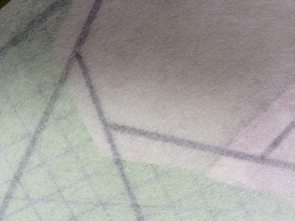 Fold back and check seams are visible