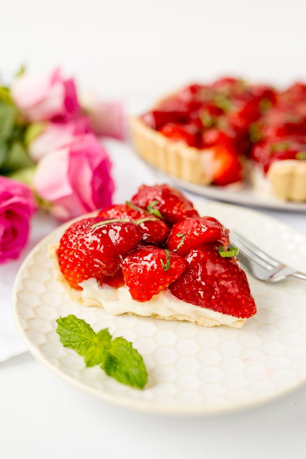 Forgot Mother's Day? This Last-Minute Strawberry Tart Recipe Will Get You Out Of Trouble!