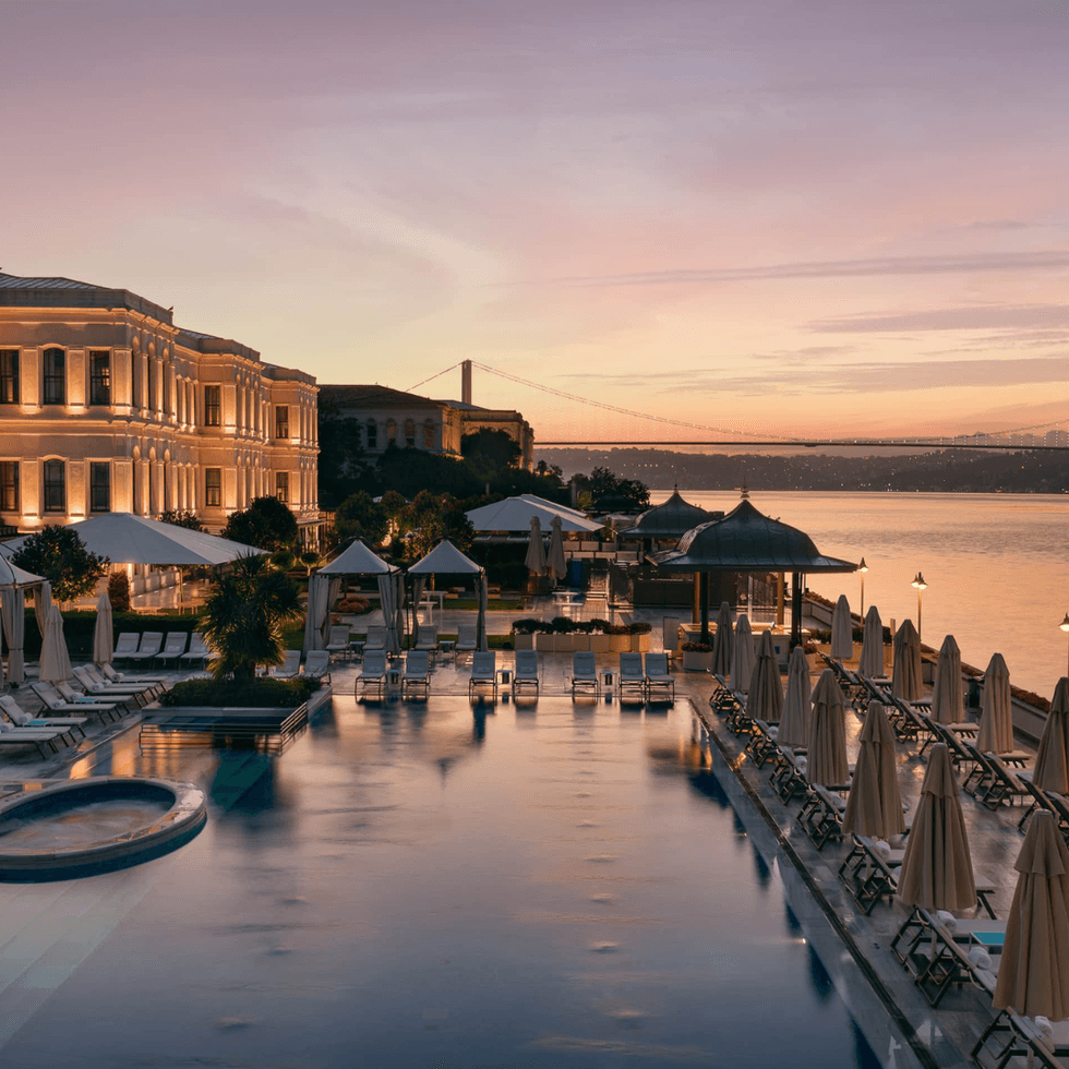 Four Seasons Istanbul at the Bosphorus\u200b