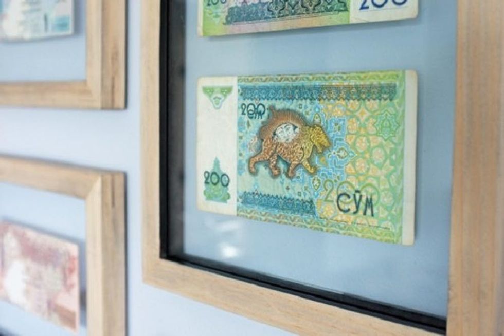 framed-currency-6