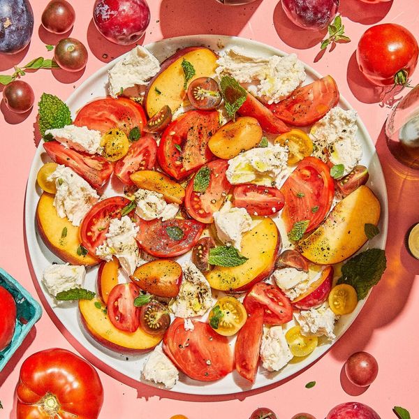 fresh mozzarella recipes include this stone fruit caprese salad