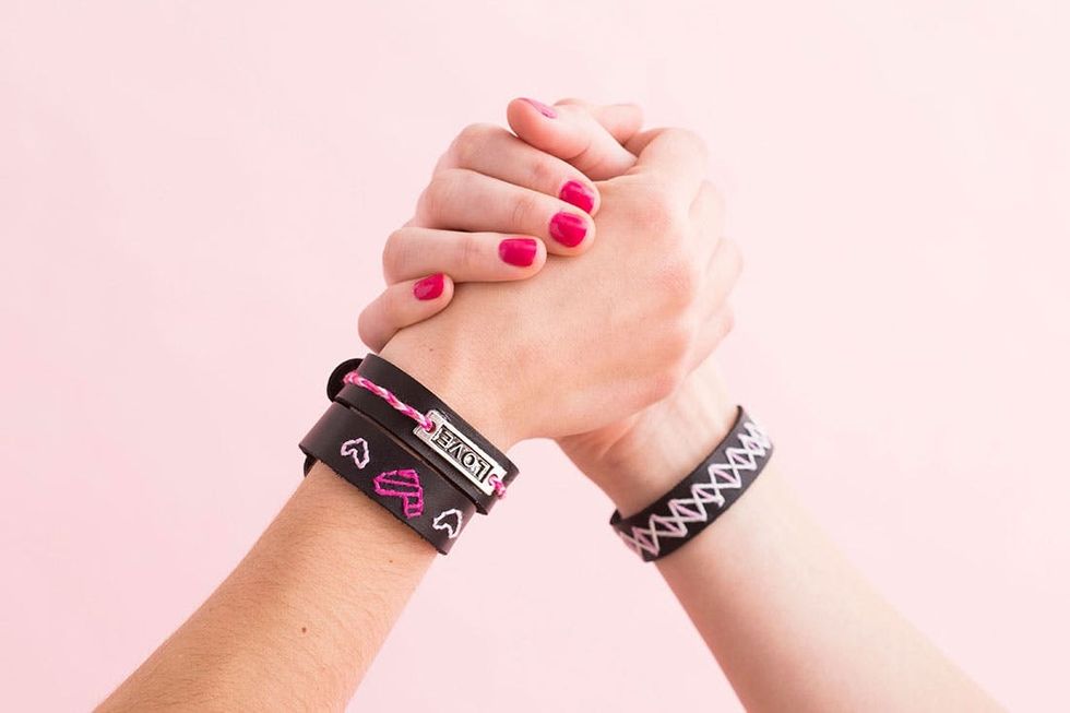 Friendship_Bracelets_5_022