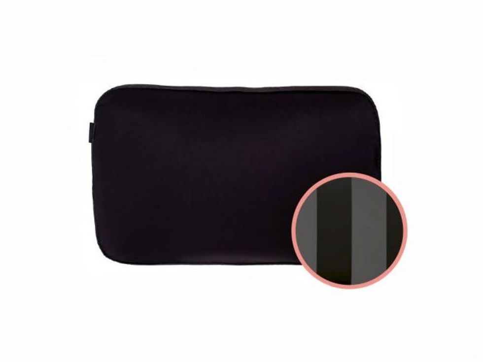 front-pillow-stripe_7721d95f-b384-4640-945f-38f21c5327ef