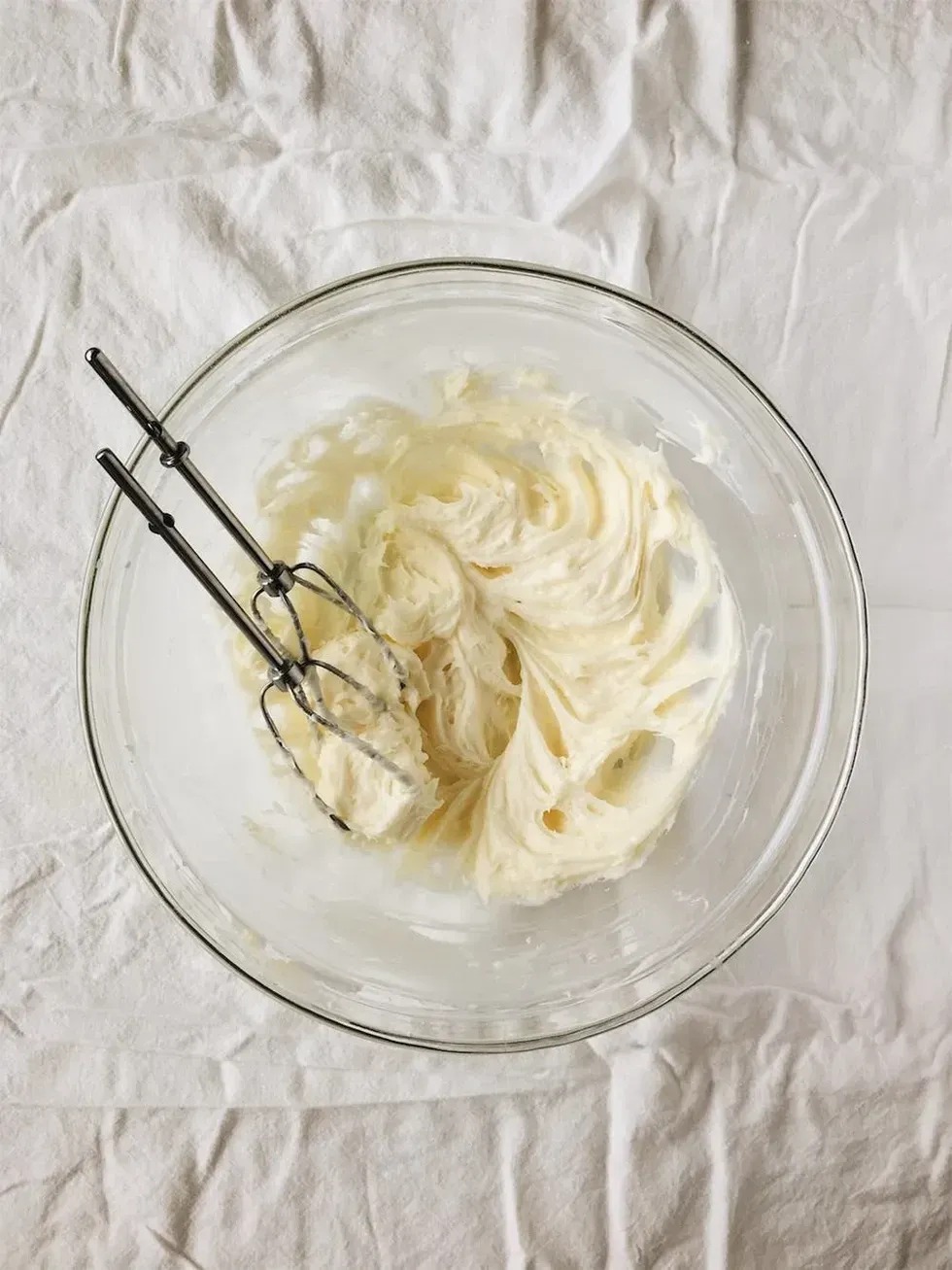 frosting for cinnamon rolls