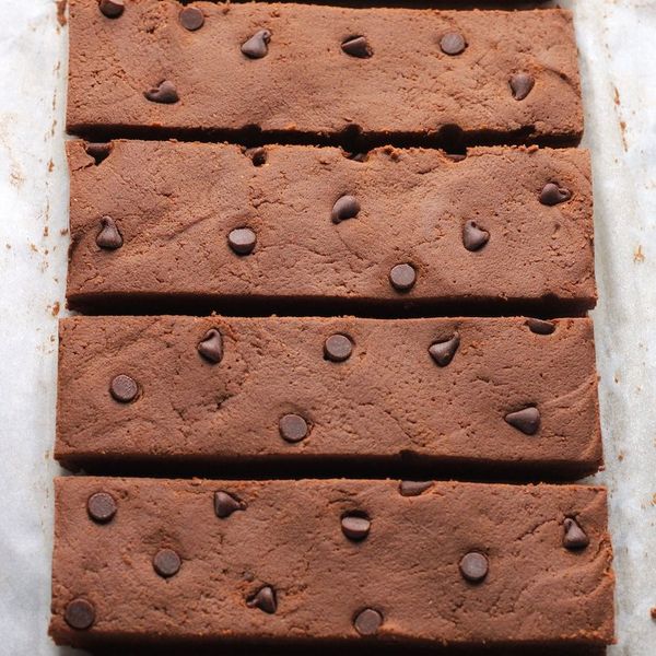 Fudgy Brownie Protein Bars