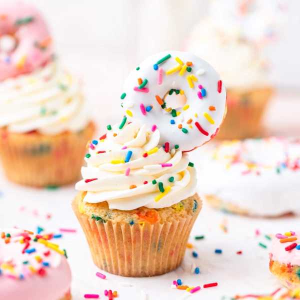 Funfetti Donut Cupcakes