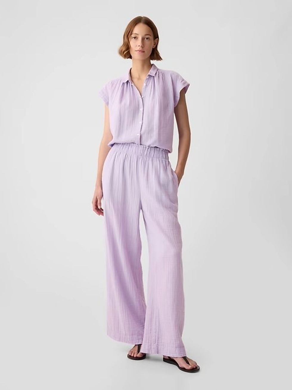 GAP Mid Rise Crinkle Gauze Wide-Leg Pants in lilac color