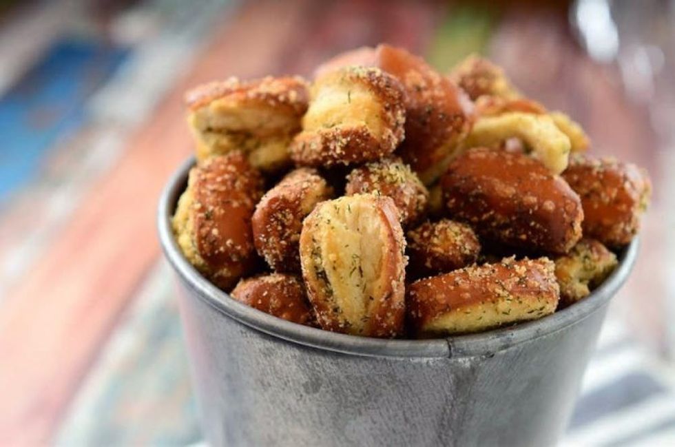 Garlic Parmesan Ranch Pretzels