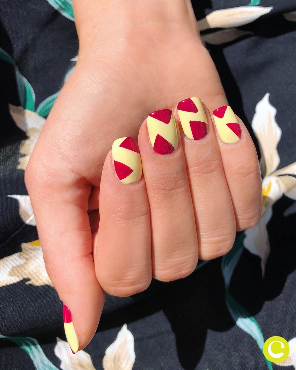 geometric nails for summer