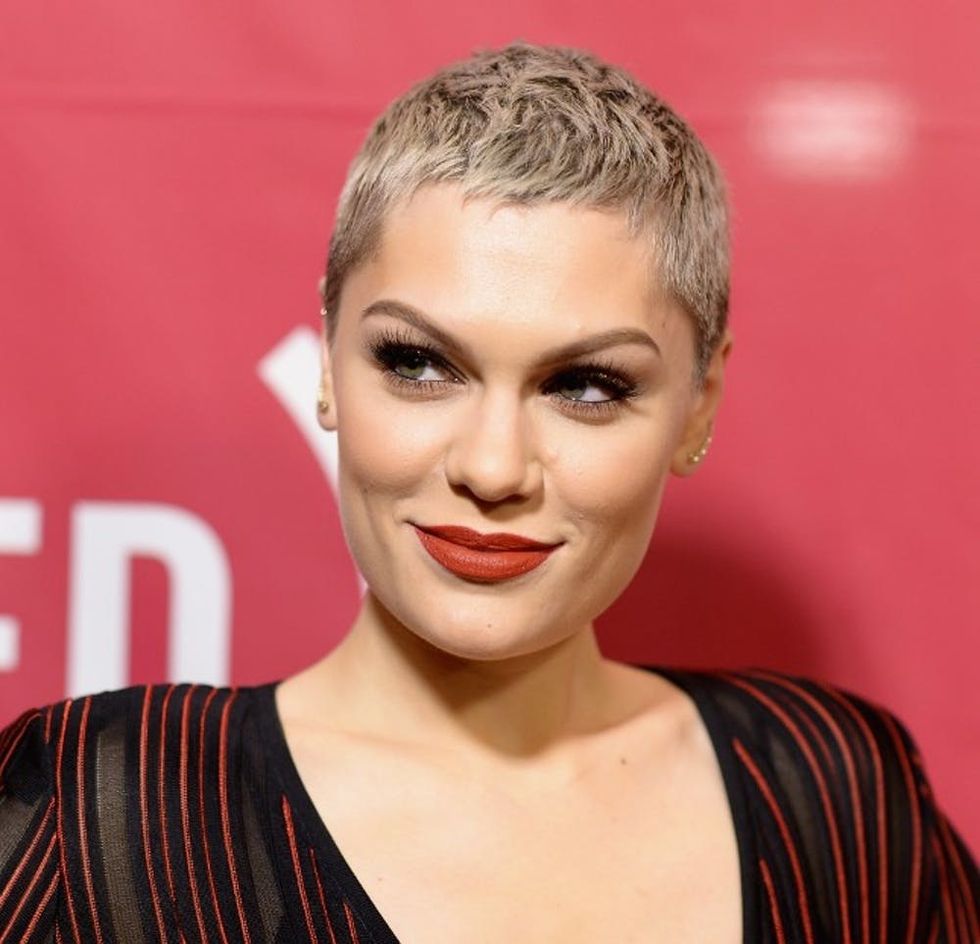 Jessie J Covered “Grease Is the Word” + It’s Flawless Brit + Co