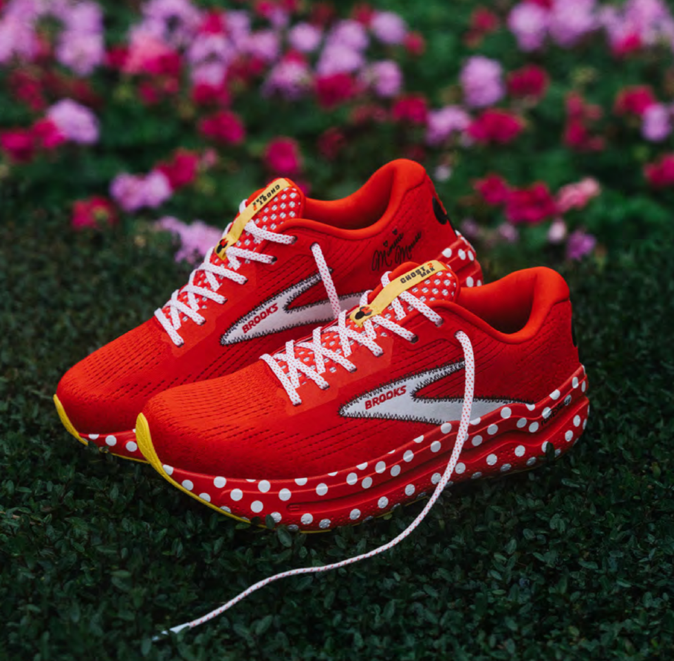 Ghost Max 2 runDisney Minnie Mouse