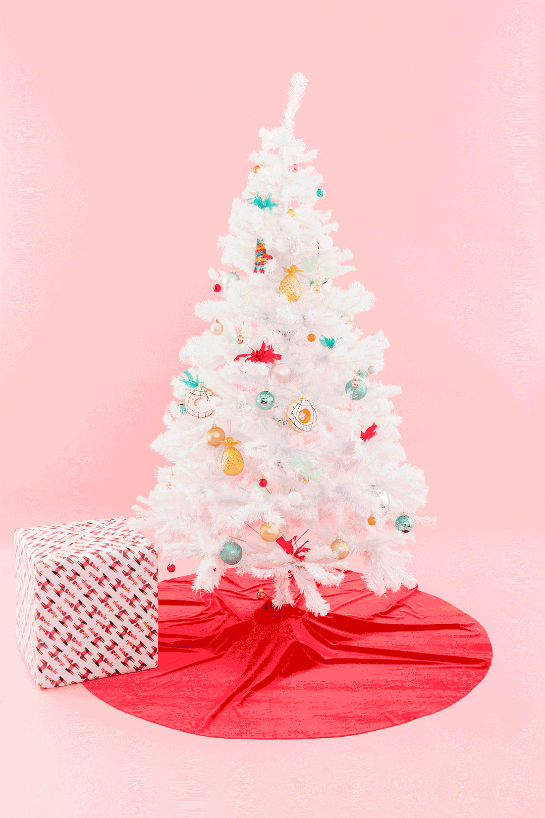 gifts-under-tree-gif