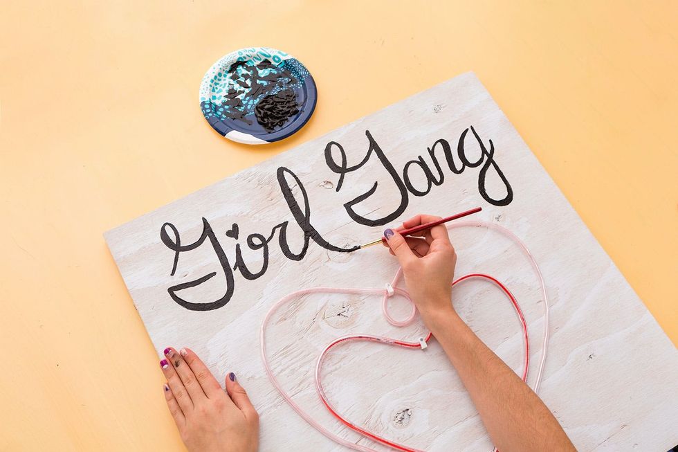 girl_gang_neon_sign_10