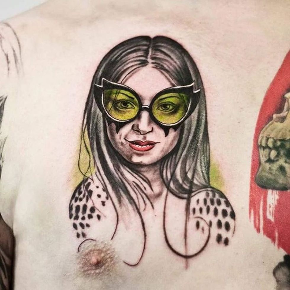 girl with sunglasses tattoo